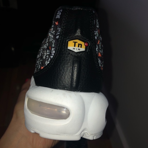 Nike WNS AIR MAX PLUS SE - Picture 3 of 5